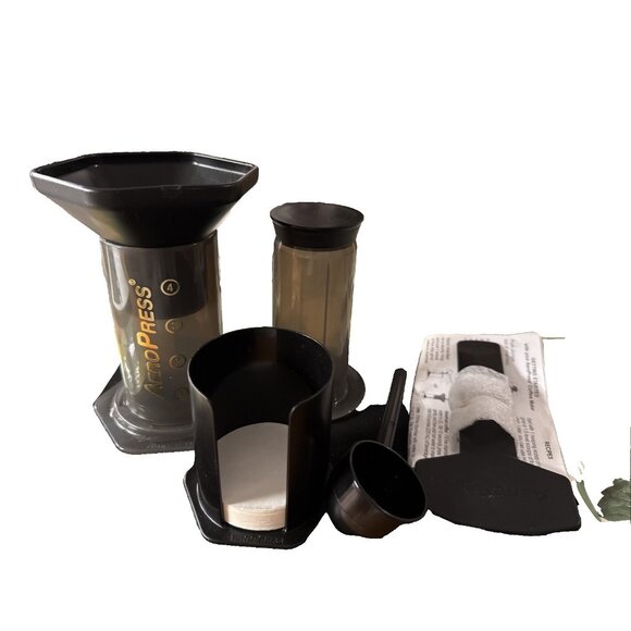 AEROPRESS AEROBIE COFFEE MAKER Portable Espresso Plunger Press - Picture 2 of 9